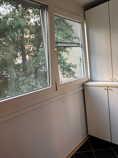 Mosilor, Eminescu, langa Pizza Hut, metrou Obor 5 min.